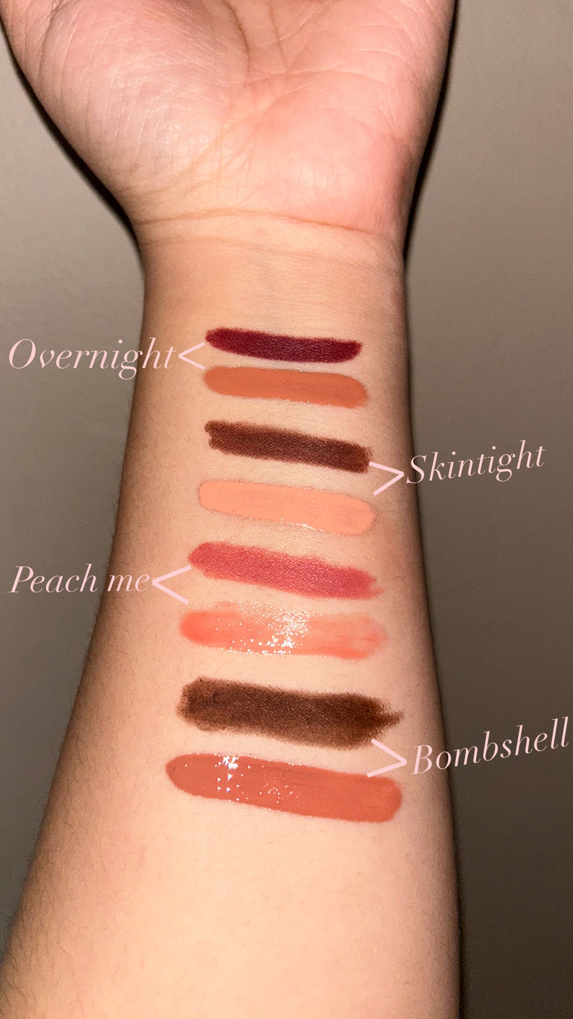 VIRGOAT COSMETIX Lip Kit- Peach Me